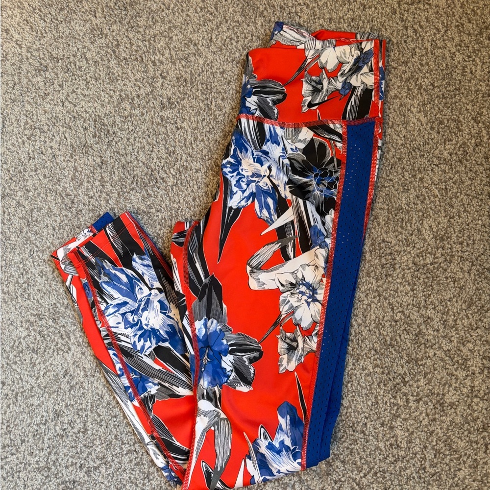 Nike dri-fit women’s leggings